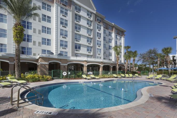 Holiday Inn Express & Suites S Lake Buena Vista | Kissimmee, FL, 34746 | Disney® Good Neighbor Hotel